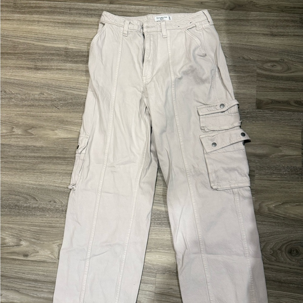 Abercrombie & Fitch Women's Light Tan High Rise Jeans